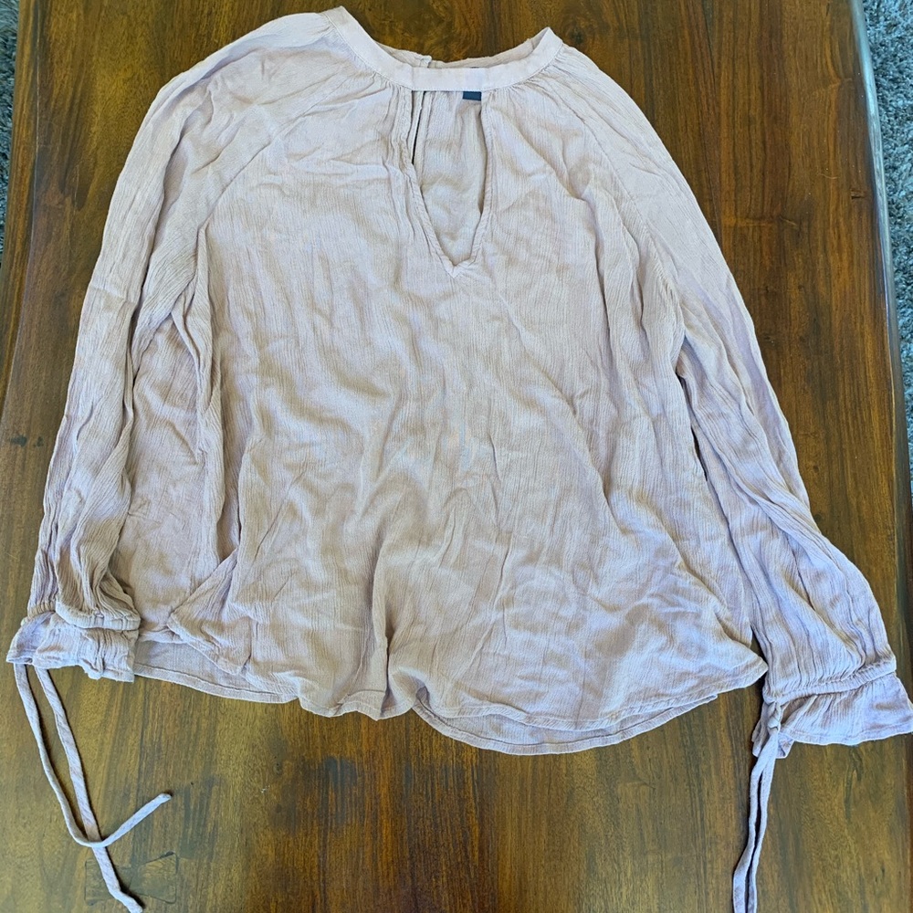 American Eagle top